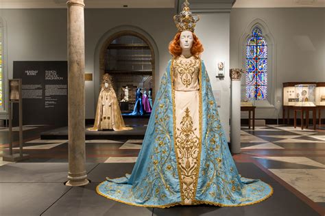 “Heavenly Bodies: Fashion and the Catholic Imagination” Is